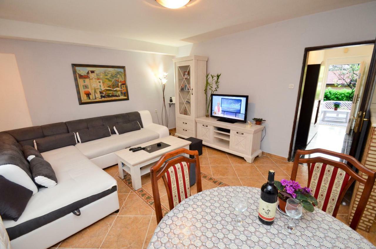 Apartment Buki Kotor Dış mekan fotoğraf