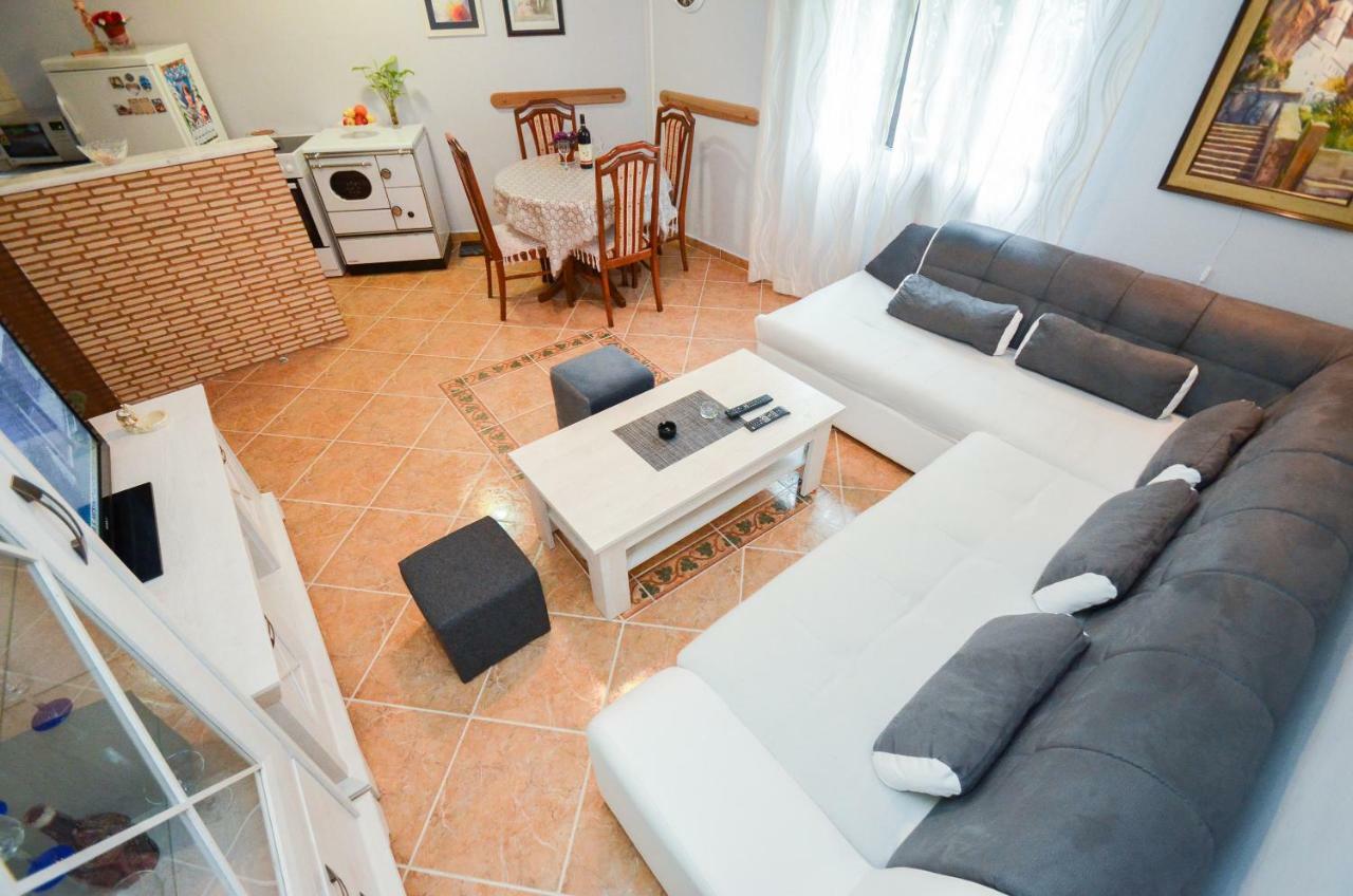 Apartment Buki Kotor Dış mekan fotoğraf